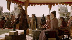 extant_GameOfThrones_2x01-TheNorthRemembers_0083