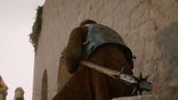 extant_GameOfThrones_2x01-TheNorthRemembers_0111