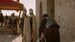 extant_GameOfThrones_2x01-TheNorthRemembers_0114