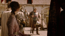 extant_GameOfThrones_2x01-TheNorthRemembers_0117