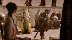 extant_GameOfThrones_2x01-TheNorthRemembers_0122