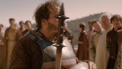 extant_GameOfThrones_2x01-TheNorthRemembers_0135