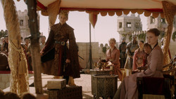 extant_GameOfThrones_2x01-TheNorthRemembers_0137