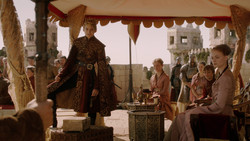 extant_GameOfThrones_2x01-TheNorthRemembers_0147