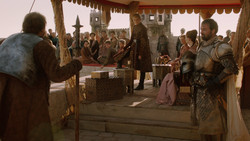 extant_GameOfThrones_2x01-TheNorthRemembers_0172