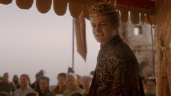 extant_GameOfThrones_2x01-TheNorthRemembers_0181