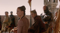 extant_GameOfThrones_2x01-TheNorthRemembers_0196