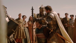extant_GameOfThrones_2x01-TheNorthRemembers_0208