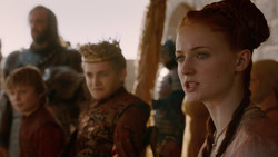 extant_GameOfThrones_2x01-TheNorthRemembers_0220