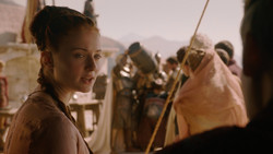 extant_GameOfThrones_2x01-TheNorthRemembers_0231