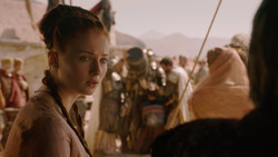 extant_GameOfThrones_2x01-TheNorthRemembers_0243