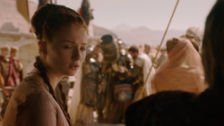 extant_GameOfThrones_2x01-TheNorthRemembers_0244
