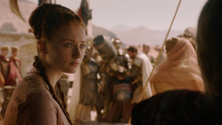 extant_GameOfThrones_2x01-TheNorthRemembers_0247