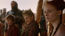 extant_GameOfThrones_2x01-TheNorthRemembers_0262