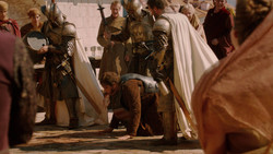 extant_GameOfThrones_2x01-TheNorthRemembers_0269
