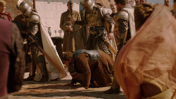 extant_GameOfThrones_2x01-TheNorthRemembers_0270