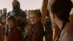 extant_GameOfThrones_2x01-TheNorthRemembers_0275
