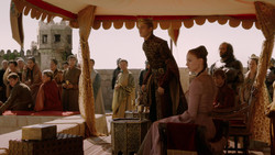 extant_GameOfThrones_2x01-TheNorthRemembers_0301