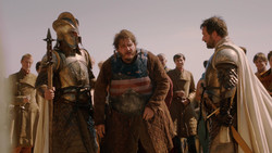 extant_GameOfThrones_2x01-TheNorthRemembers_0308