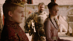 extant_GameOfThrones_2x01-TheNorthRemembers_0343