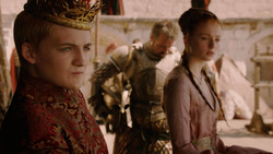 extant_GameOfThrones_2x01-TheNorthRemembers_0347