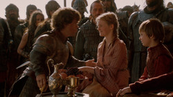 extant_GameOfThrones_2x01-TheNorthRemembers_0360