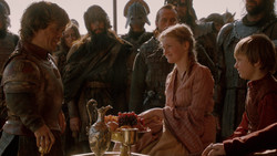 extant_GameOfThrones_2x01-TheNorthRemembers_0363