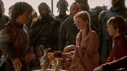 extant_GameOfThrones_2x01-TheNorthRemembers_0367