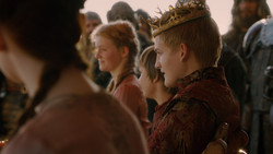 extant_GameOfThrones_2x01-TheNorthRemembers_0384
