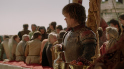 extant_GameOfThrones_2x01-TheNorthRemembers_0391