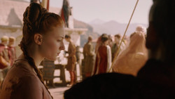 extant_GameOfThrones_2x01-TheNorthRemembers_0427