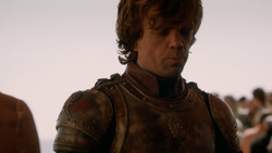 extant_GameOfThrones_2x01-TheNorthRemembers_0465
