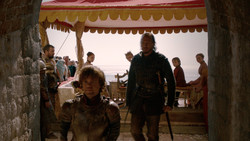 extant_GameOfThrones_2x01-TheNorthRemembers_0474