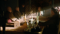 extant_GameOfThrones_2x01-TheNorthRemembers_0511