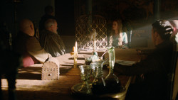 extant_GameOfThrones_2x01-TheNorthRemembers_0514