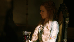 extant_GameOfThrones_2x01-TheNorthRemembers_0553