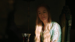 extant_GameOfThrones_2x01-TheNorthRemembers_0582