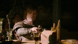 extant_GameOfThrones_2x01-TheNorthRemembers_0655