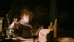 extant_GameOfThrones_2x01-TheNorthRemembers_0656