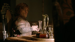 extant_GameOfThrones_2x01-TheNorthRemembers_0659