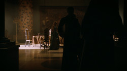 extant_GameOfThrones_2x01-TheNorthRemembers_0733