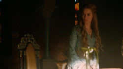 extant_GameOfThrones_2x01-TheNorthRemembers_0737