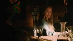extant_GameOfThrones_2x01-TheNorthRemembers_0756