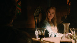 extant_GameOfThrones_2x01-TheNorthRemembers_0760