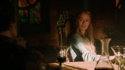 extant_GameOfThrones_2x01-TheNorthRemembers_0810