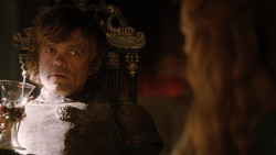 extant_GameOfThrones_2x01-TheNorthRemembers_0902