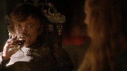 extant_GameOfThrones_2x01-TheNorthRemembers_0907