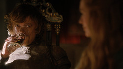 extant_GameOfThrones_2x01-TheNorthRemembers_0908