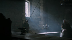 extant_GameOfThrones_2x01-TheNorthRemembers_0957