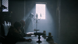 extant_GameOfThrones_2x01-TheNorthRemembers_0974